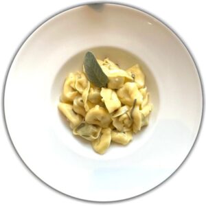 Tortelloni Ricotta e Spinaci al Burro e Salvia
